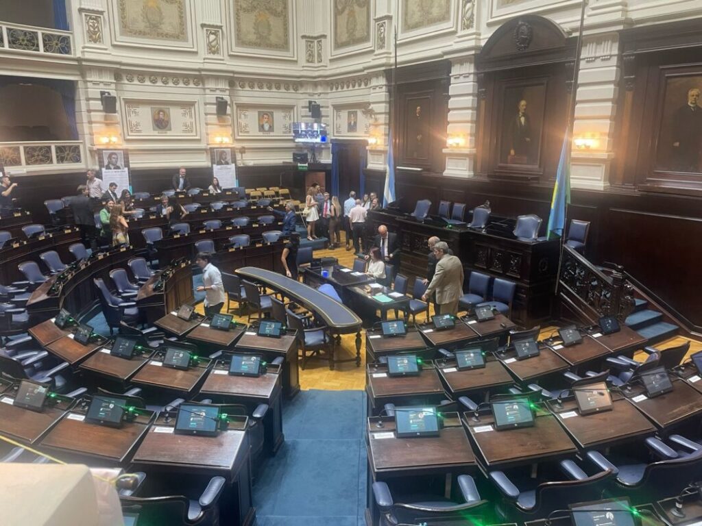 WhatsApp-Image-2025-03-20-at-11.21.32-1-1068x801