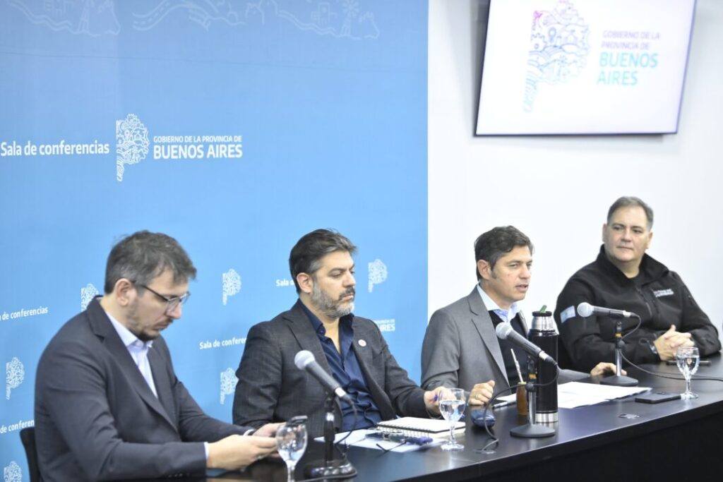 Gr4cLM_XAAAhA4P-1068x712